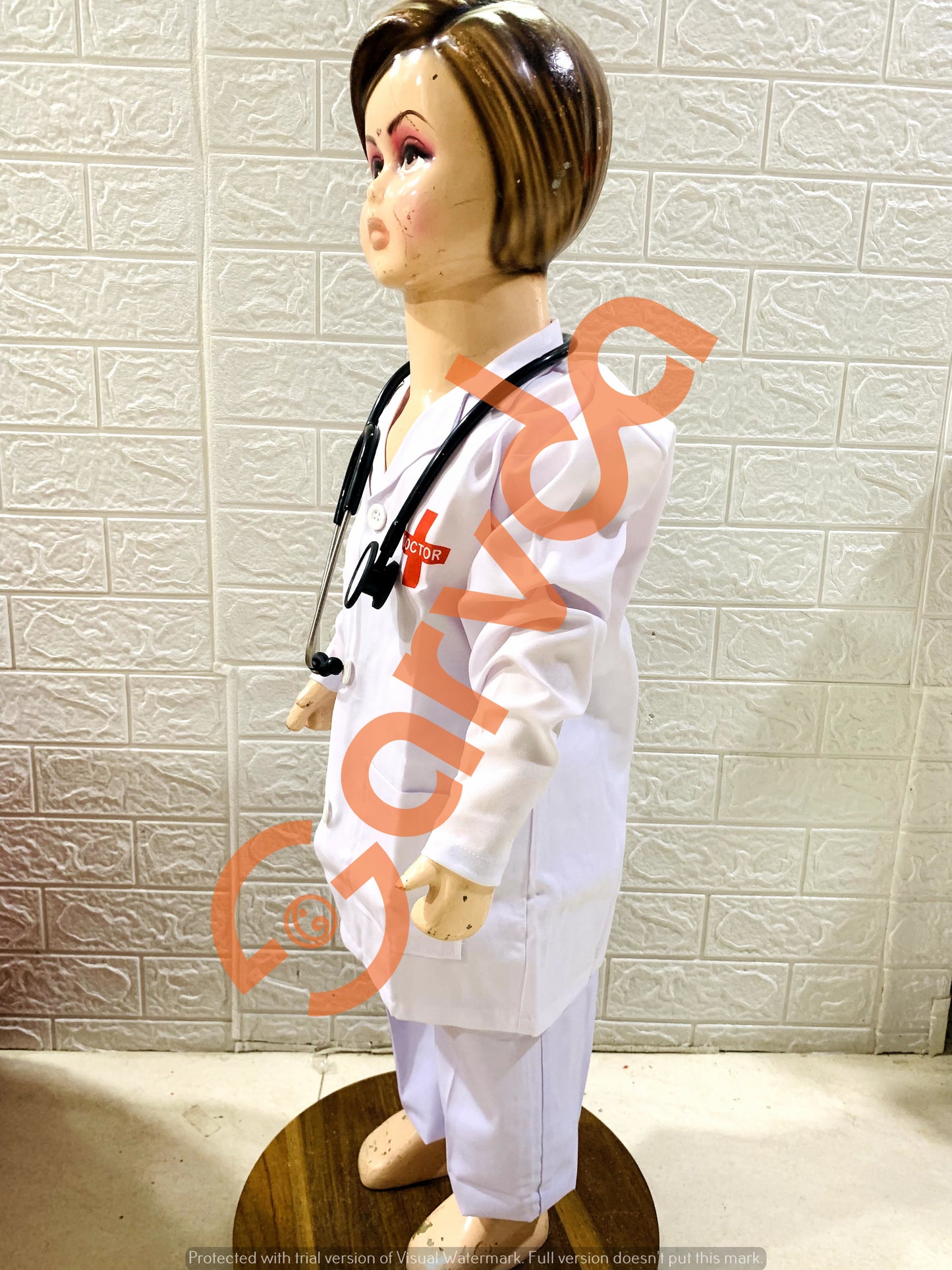 Doctor Coat + Stethoscope